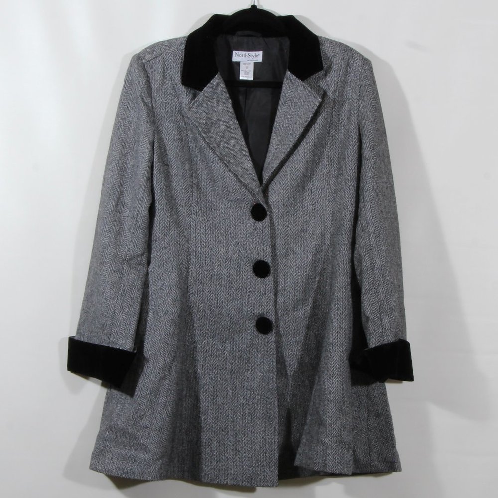 NorthStyle Heather Gray 3 Button Coat